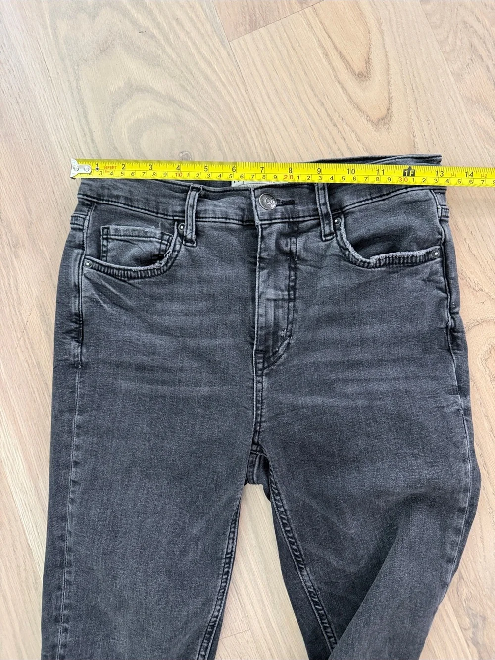 Free People Busted Knee Distressed High Rise Skinny Jeans Washed Black 27R